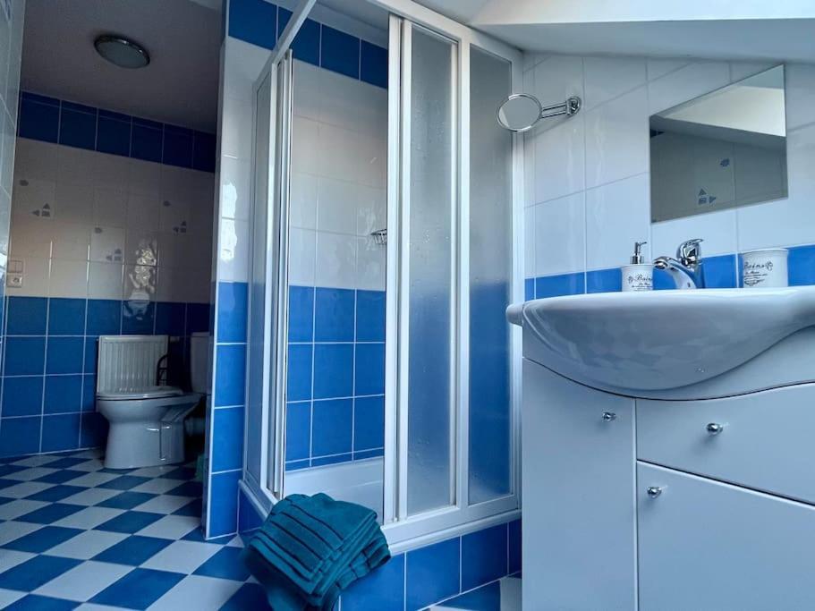 Апартаменты Apartman Terasa U Kolonady Подебрады Экстерьер фото